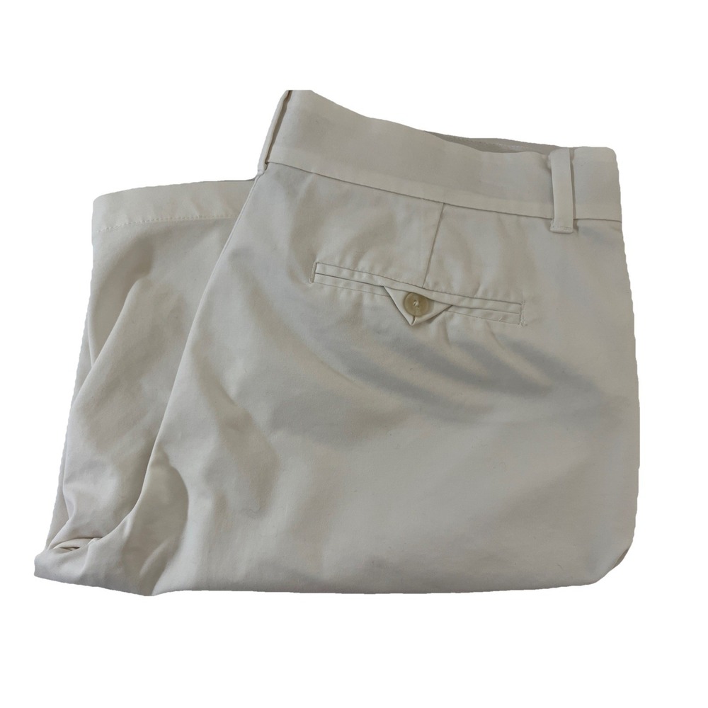 Dockers Women's White Bermuda Short Flat Front Cotton Blend Pockets Size 14